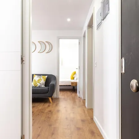 Picasso Cornella Apartment