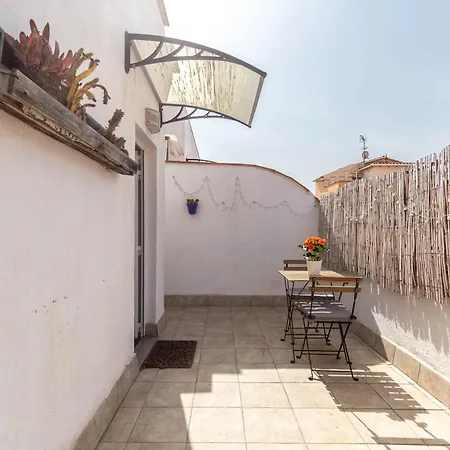 Picasso Cornella Apartment