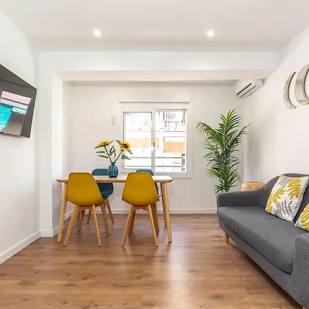 Picasso Cornella Apartment *