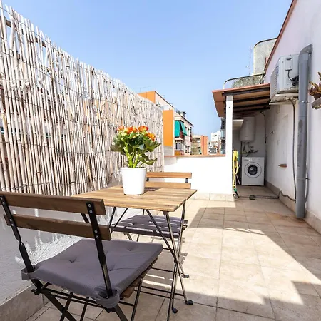 Apartment Picasso Cornella *