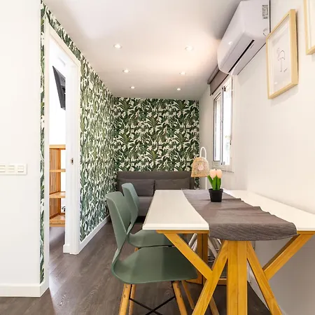 Picasso Cornella Apartment *