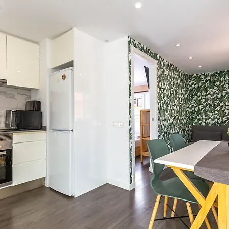 Picasso Cornella Apartment *
